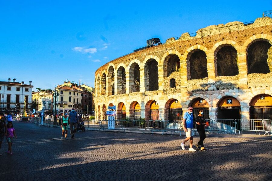 From Venice: Day Trip to Verona by Train with Guided Tour - The 2.5 hours you control