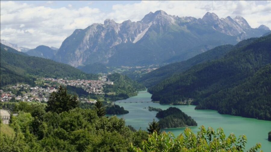 From Venice: Dolomites, Lake Misurina, and Cortina Day Trip - Why this is one of Venice’s best mountain day trips