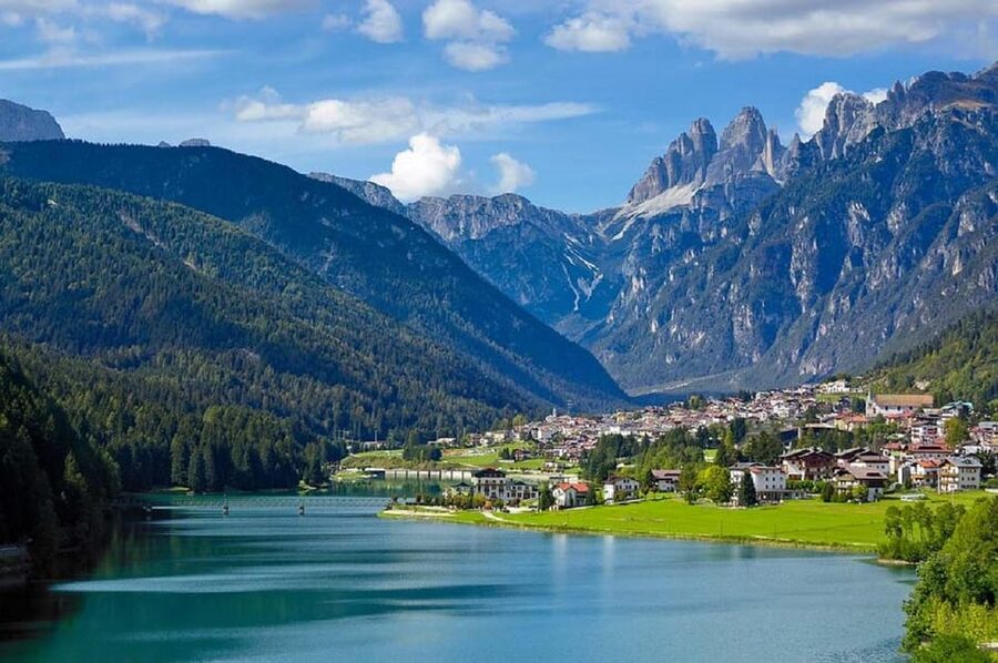 From Venice: Lakes of the Dolomites Tour - Key points to know before booking