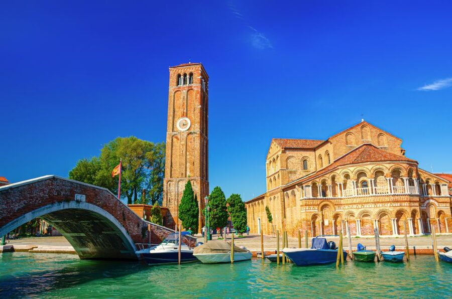 From Venice: Murano & Burano Guided Tour by Private Boat - Timing, comfort, and who should book