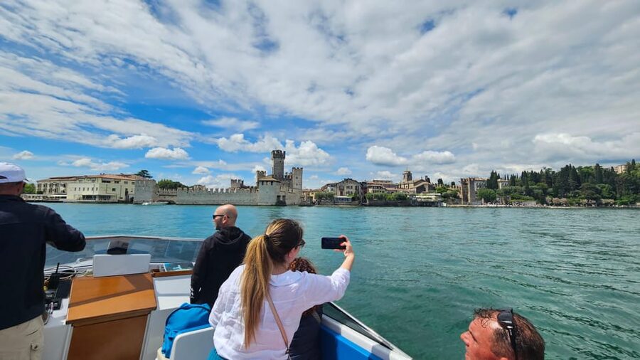 From Venice: Verona, Sirmione & Lake Garda with Boat Cruise - Why Verona and Lake Garda work in one long day