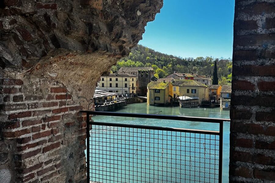 From Verona: Day tour to Lake Garda, Sirmione and Borghetto - Sirmione from the water: the right first look at Lake Garda