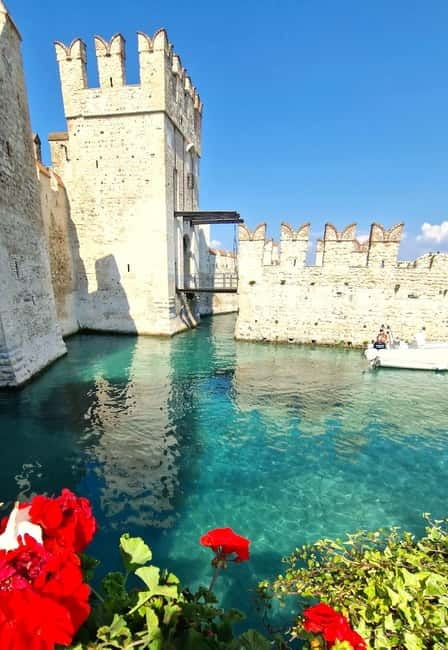 From Verona: Sirmione, Lake Garda with Boat & Spritz Tasting - Who should book this experience?