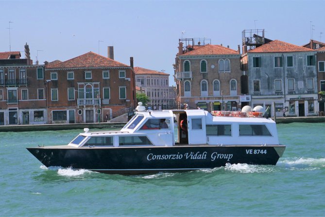 Full-Day Venice Lagoon Tour: Visit Murano, Burano and Torcello - How useful is the guide?