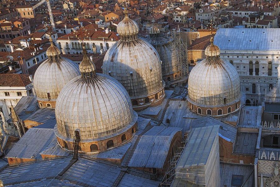 Full Venice Walking Tour: Doge's Palace and St. Mark's - Why this tour works beyond Piazza San Marco