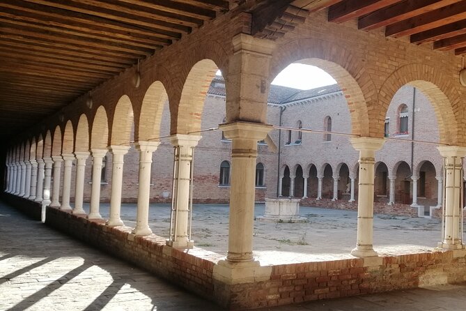 Giudecca Island Discovery Tour - The former monastery at Santissimi Cosma e Damiano