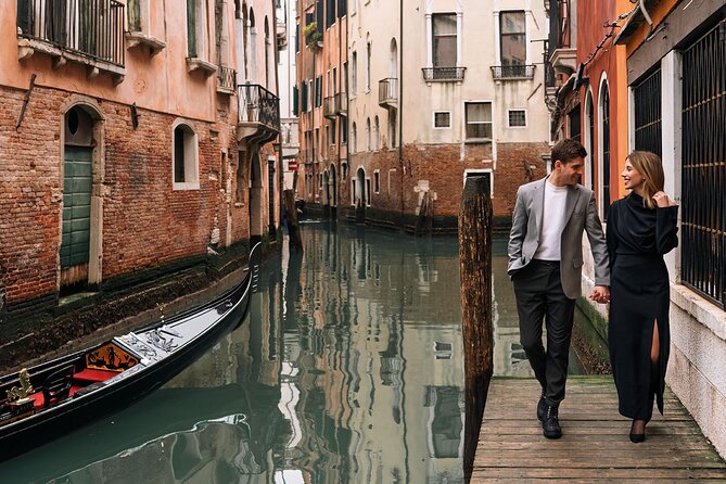 Glam photoshoot in hidden Venice! (up to 4) - Booking strategy and cancellation rules