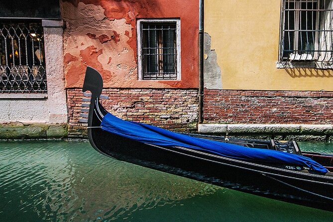 Gondola Ride and St Mark's Basilica - Two classic Venice experiences, split into two parts