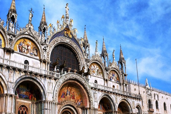 Gondola Ride and St Mark's Basilica Tour - Finding Calle Larga Ascensione near St. Mark’s Square