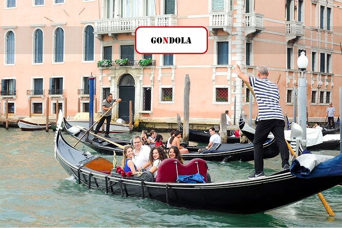 Grand Canal Gondola Experience with Live Commentary™ - The VR presentation before the boat
