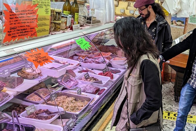 Guided Food Tour with Wine Tasting in Verona - What you see between the tastings