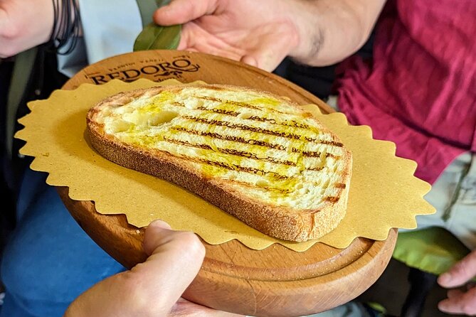 Guided Food Tour with Wine Tasting in Verona - The guide can shape the entire experience