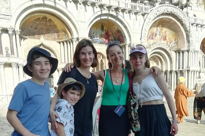 Guided Sightseeing Tour of Venice Highlights for Kids & Families - The guide makes or breaks the experience