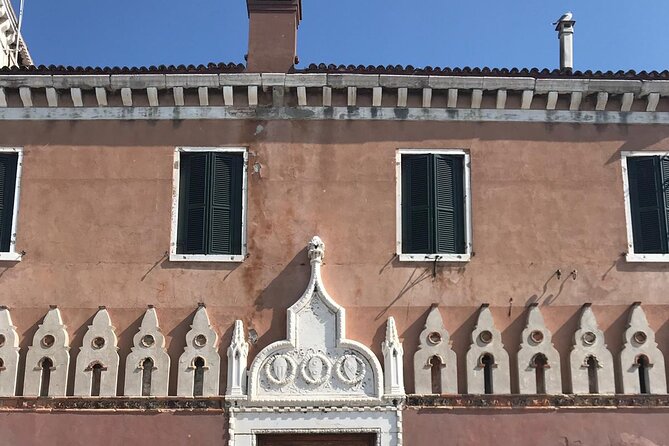 Guided Tour of the Jewish Ghetto in Venice with Cannaregio & Synagogues Visit - What the private format is worth