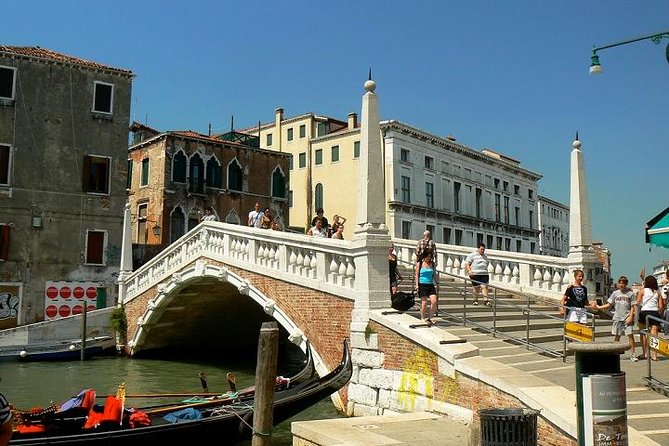 Guided Tour of the Jewish Ghetto in Venice with Cannaregio & Synagogues Visit - Madonna dell’Orto and Tintoretto’s Venice