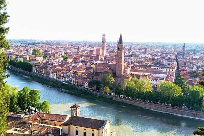 Guided Walking Tour on Verona Hillside - Verona’s walls, forts, and changing rulers