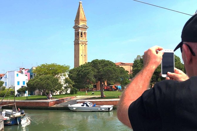 Half-Day Motorboat Cruise to Venice Lagoon Islands Murano and Burano - Burano: color, lace, and free time
