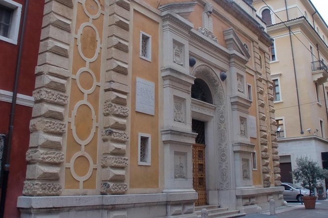 Hidden Verona at Sunset - evening walking tour - The Arena and Verona’s most famous love story