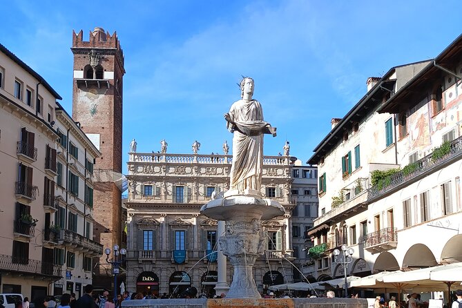 Hidden Verona & Kids Fun tour - The Scala tombs, a Gothic display of power
