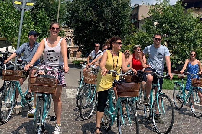 Highlights and hidden gems Verona Bike Tour - From Porta Borsari to Piazza delle Erbe