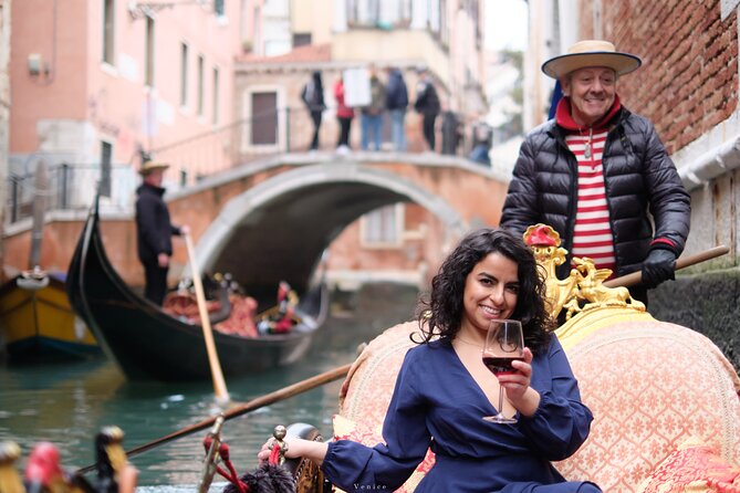 Iconic Photos and Adventure in Venice - St. Mark’s Square: A Grand Final Frame