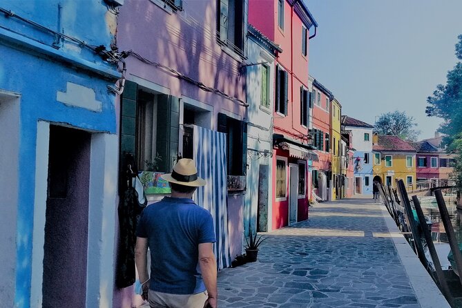 Island Hopping Tour: Mazzorbo, Burano and Murano - Murano: working glass, not just souvenir displays