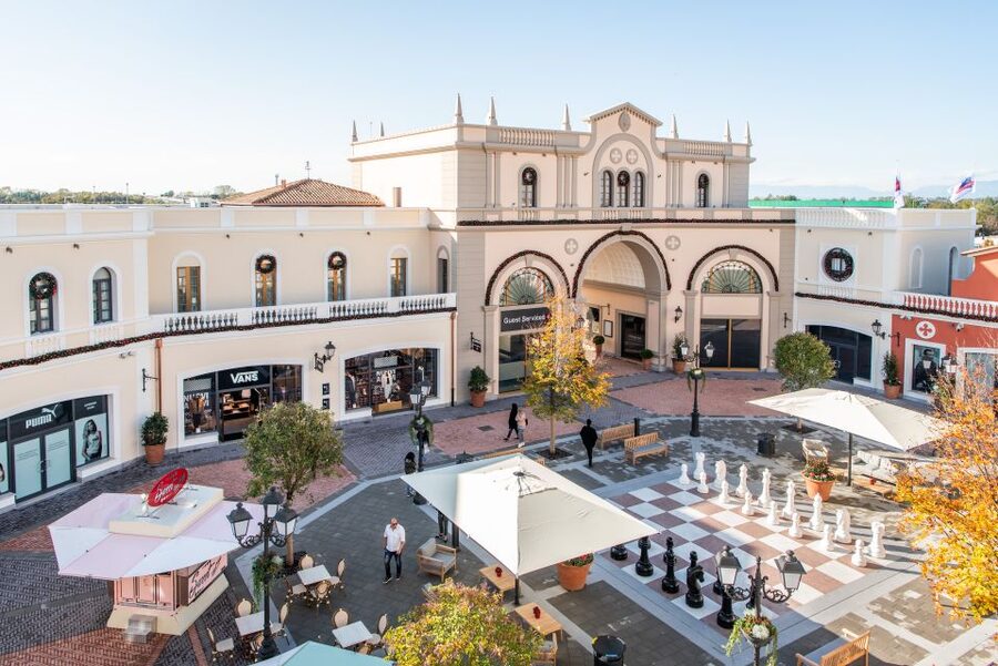 Jesolo Lido: Express Bus to Noventa di Piave Designer Outlet - Who should take this day trip?