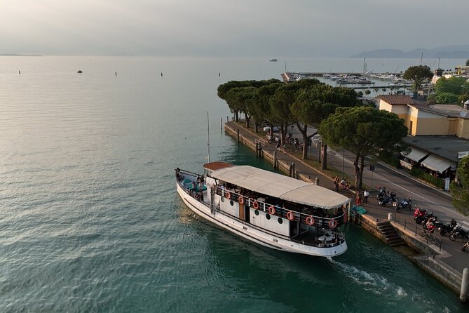 Lake Garda Cruise from Peschiera - Isola del Garda and the southern shore