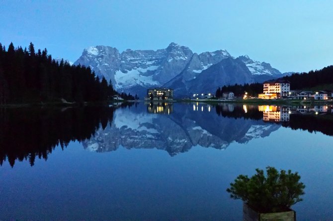 Lakes of the Dolomites: Misurina, Braies, 3 Peaks from Cortina - Lago dAntorno, a quick roadside picture