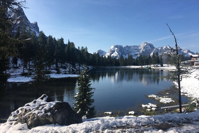 Lakes of the Dolomites: Misurina, Braies, 3 Peaks from Cortina - Lago di Misurina, the first big view