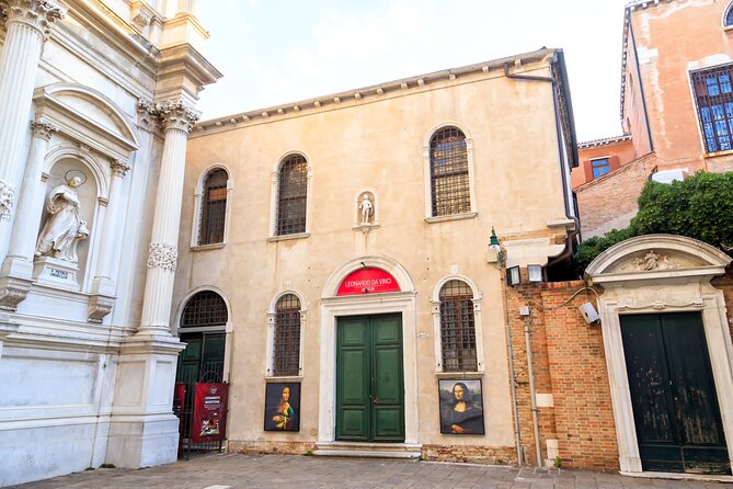Leonardo da Vinci Museum and San Polo Private Tour - Rialto Bridge and the old trading quarter
