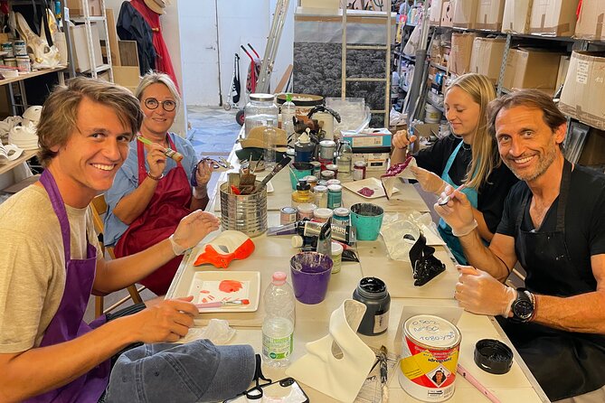 Make a Venetian Mask and Craft your Imagination - Why the six-person limit matters