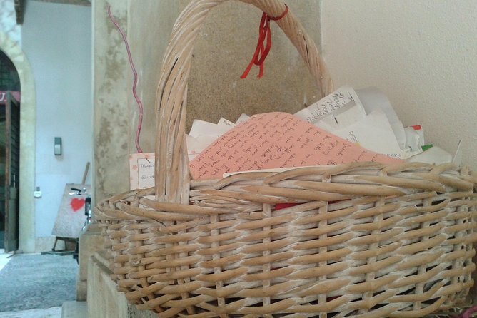 Make your Romantic Proposal in the City of Love - Porta Borsari connects Roman Verona with a love story