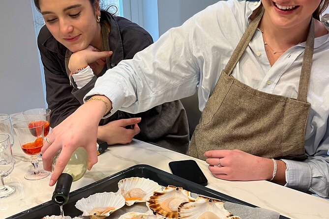 Market Tour and Cooking Class with a Local Venetian Chef - Finding the chef near Calle Centani