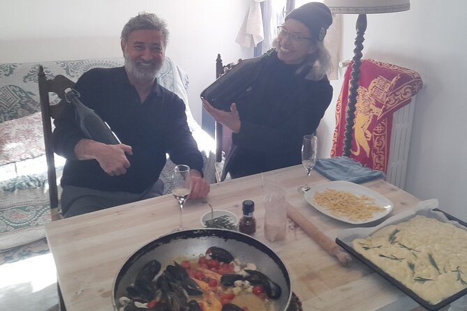 Market Tour and Cooking Class with a Venetian Sailor - Meeting at Campo San Giacomo di Rialto
