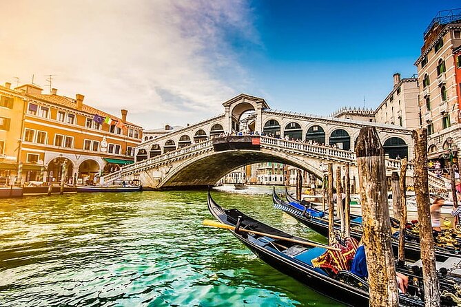 Morning Magic: Venice City Walk and Gondola Tour - The gondola ride from Campo San Moisè