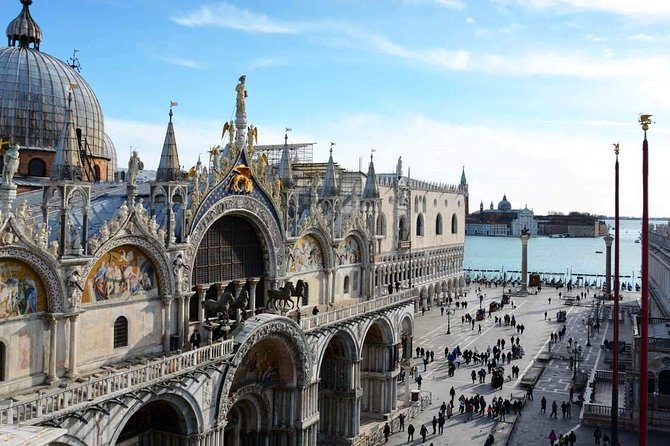Morning Venice Walking Tour plus St Mark's Basilica Guided Visit - Santa Maria Formosa and Venice beyond the main postcard