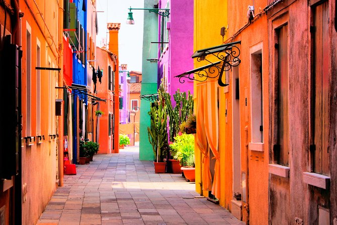 Murano and Burano Islands Semi-Independent Tour - What semi-independent really means here