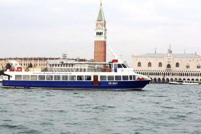 Murano, Burano and Venice Boat Tour from Venice Train Station