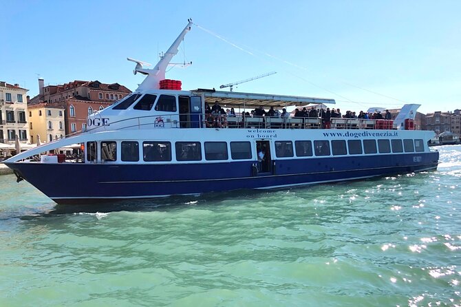 Murano, Burano and Venice Boat Tour from Venice Train Station - Boat changes and group size