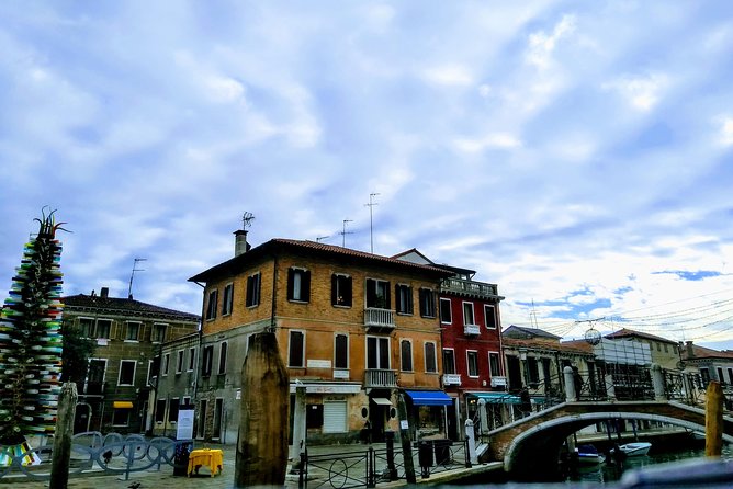 Murano Glass and Art Private Tour by Boat and on Foot - Book it if the glass and the boat both matter