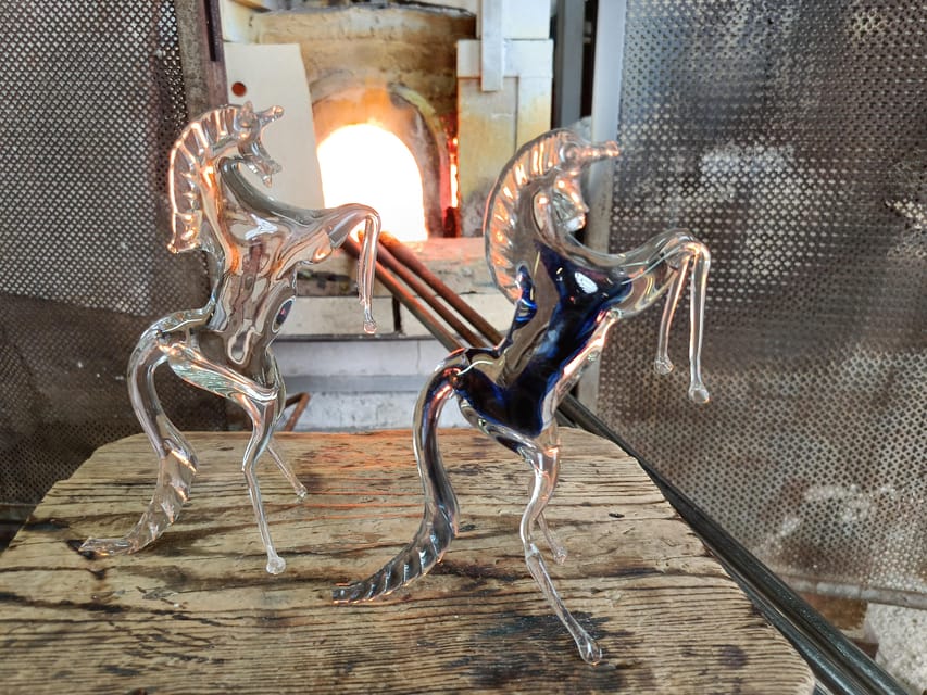 Murano: Glass Blowing Demonstration and Artistic Glass Gift - The complimentary glass gift
