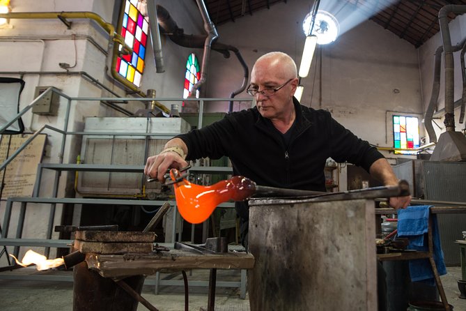Murano Glass Experience With a Visit to a Burano Lace Island - Murano: glass, a church, and a sales stop