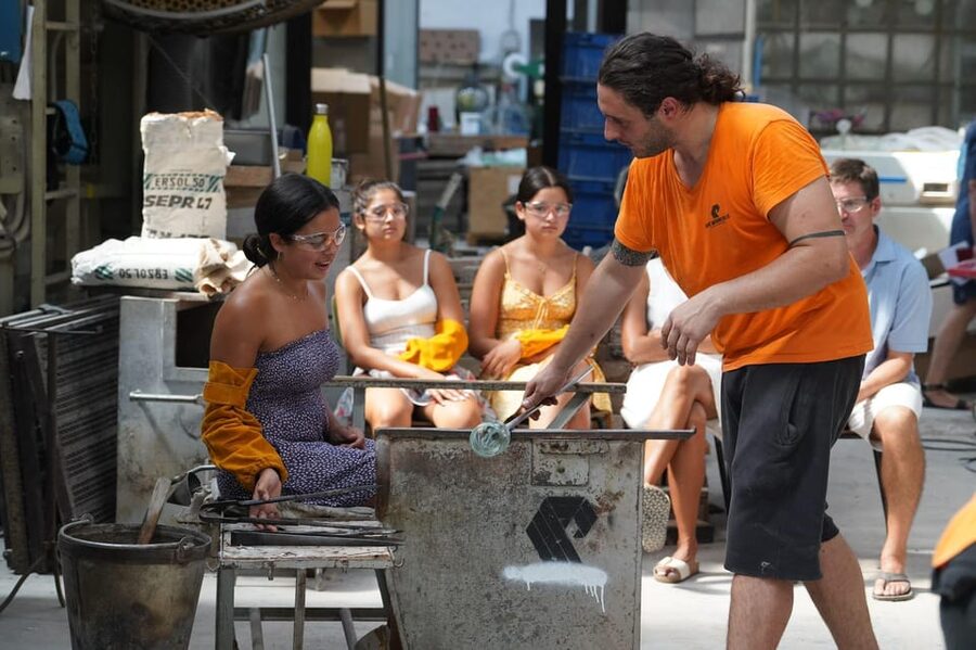 Murano: In Depth Glass Factory Guided Tour - How children and first-time visitors may find it