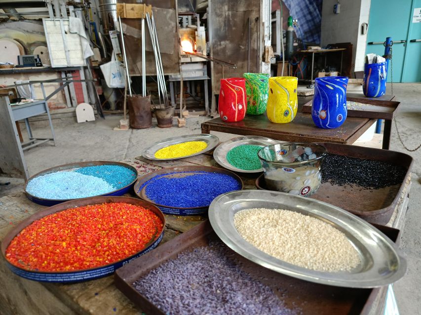Murano: make your item with a glass master and take it home - Who will enjoy this Murano workshop?