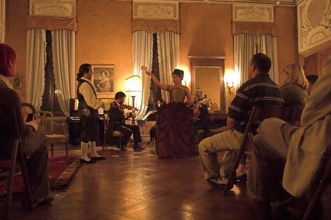 Musica a Palazzo 'Traveling Opera' Performance in Venice - Key points at a glance