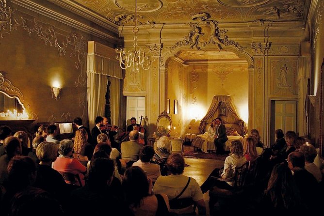 Musica a Palazzo 'Traveling Opera' Performance in Venice - Choosing between three Italian classics