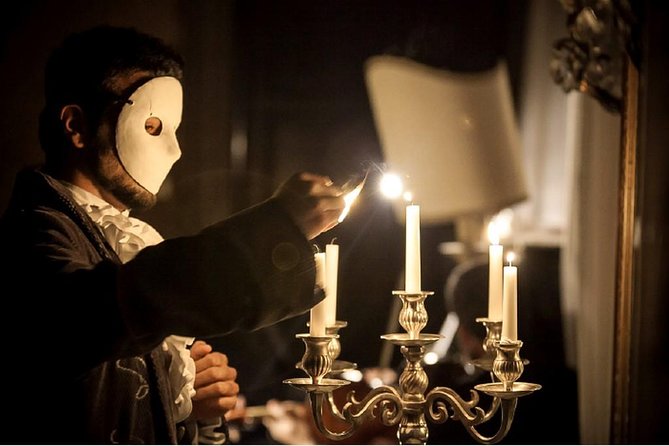 Musica a Palazzo 'Traveling Opera' Performance in Venice - The interval and what is included