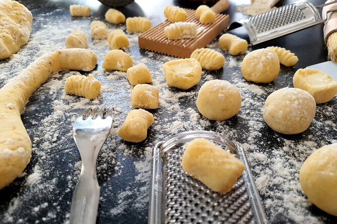 My Granny's secrets Making Gnocchi - Choosing potatoes and building the dough