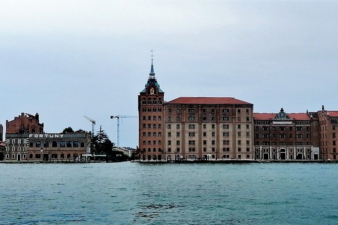 Off the Beaten Path Walk in Venice - From San Basilio to the Zattere waterfront